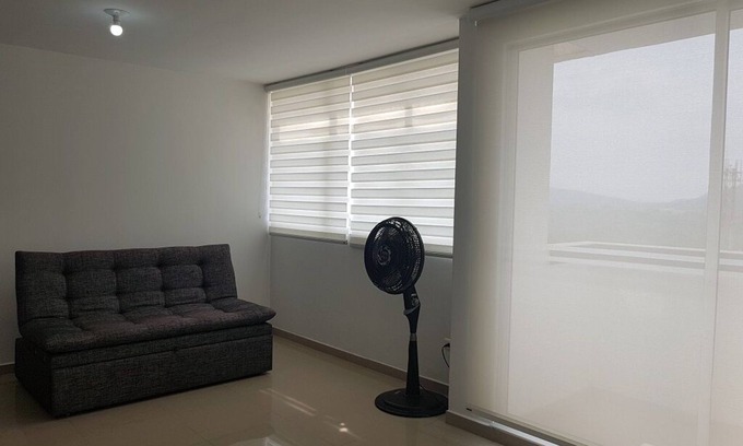 Los Patios Apartment | Apartamento, comodo cerca del Ecoparque con tobogan de agua y piscina con olas