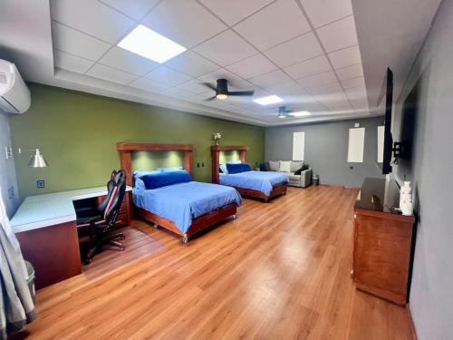 Ciudad Victoria Apartment | Apartamento Contemporaneo con TV 85 y cochera privada