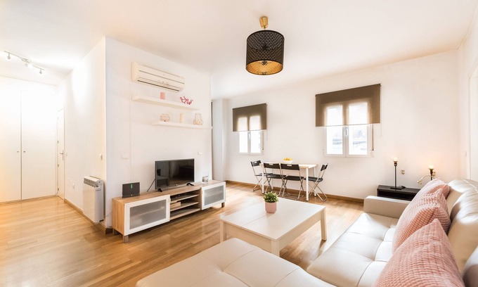 Barrio de las Letras Apartment | Apartamento en el Centro de Madrid
