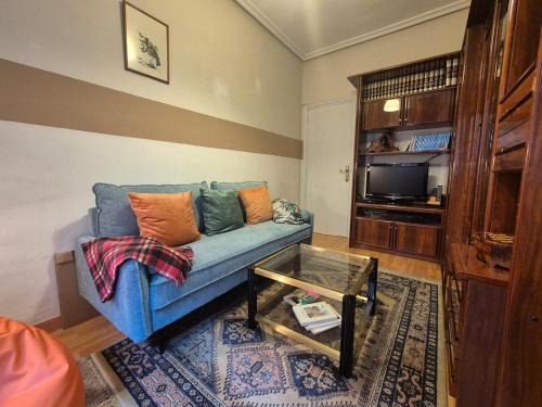 Moreda Apartment | Apartamento en Moreda 21A05