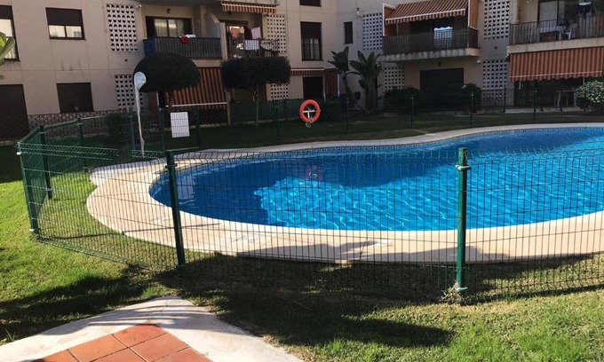 San Luis de Sabinillas Apartment | Apartamento Turístico FlorHouse