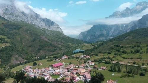 Santa Maria de Valdeon Apartment | Apartamento Picos de Europa