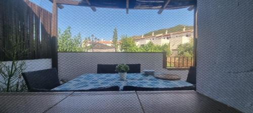 Fondon Apartment | Apartamento Las Eras