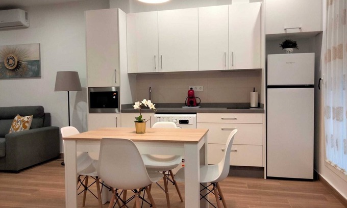Cordoba Apartment | Apartamento Loft Al Nasir, Cerca del Casco Historico. Muy Amplio y Bonito
