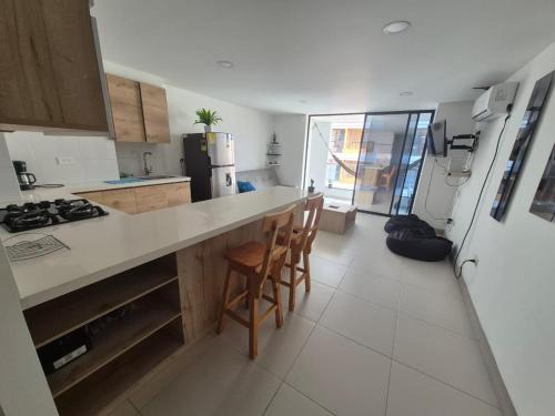 Laureles - Estadio Apartment | Apartamento Luareles-San joaquin-Balcon