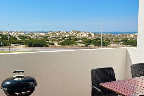 Peniche Apartment | Apartamento Luciana - Beachside, Balcony, Sunset view