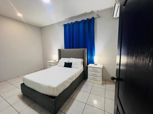 San Pedro Sula Apartment | Apartamento minimalista A