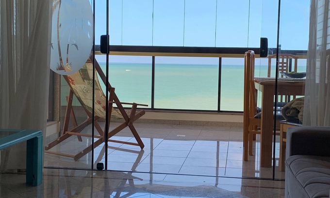 Praia do Morro Apartment | Apartamento na Praia do Morro, frente ao mar, 4 quartos, 2 vagas, Wi-Fi, 10 π©ββ€οΈβπ¨