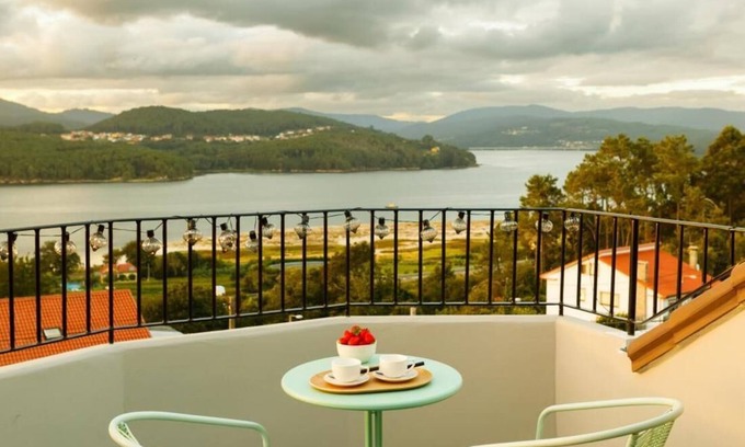 Noia Apartment | Apartamento para 2 con jacuzzi y terraza en Taramancos