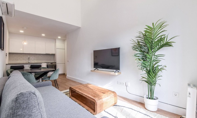 Numancia Apartment | apartamento reformado valderribas para 6