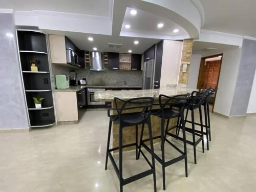 Margarita Island Apartment | Apartamento Vacacional - Vista al Mar - Petalo 1 Piso 1