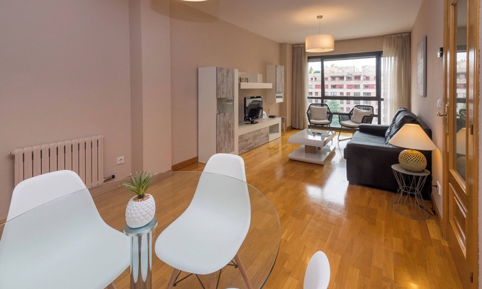 Ermitagana Apartment | Apartamento Zona Clínica Universitaria