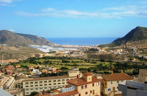 La Envia Apartment | Apartamentos Deluxe Roquetas de Mar con Golf y Piscina Climatizada, Parking privado