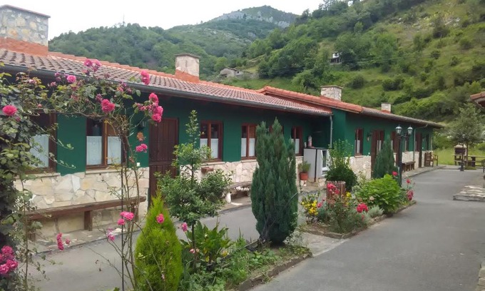 Felechosa Apartment | Apartamentos El Campal
