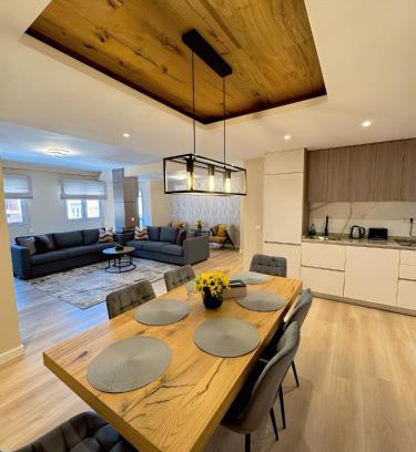 Perchel Sur Apartment | Apartamentos Prestige Suites Málaga V