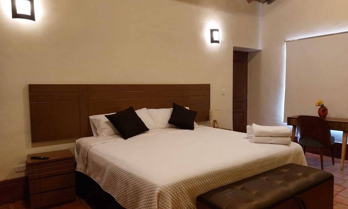 Jesus Hotel | ApartHotel La Finka Hotel y Eventos