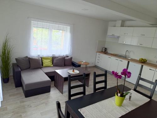 Pribyslav Apartment | Apartmán Bačka