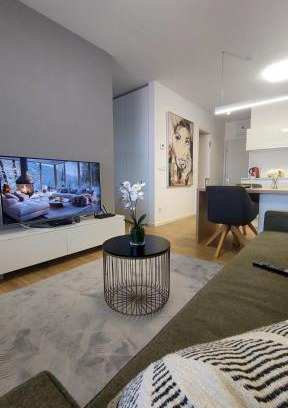 Zapad Apartment | Apartmán ROVE with privat parking free