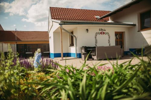 Milotice Apartment | Apartmán U Drába: ubytování na Slovácku v Miloticích u Kyjova