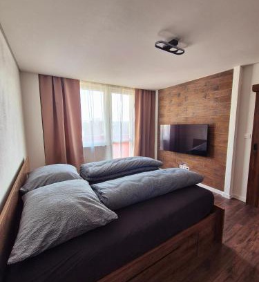Levice Apartment | Apartmán v centre mesta Levice,Okružná
