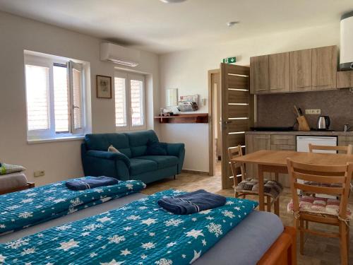 Pouzdrany Apartment | Apartmány s klimatizací - Penzion U Kudláčků Pouzdřany