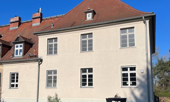 Kirchmoser Apartment | Apartment on Möser See-directly on the Havel cycle path, 5 minutes' walk from the beach