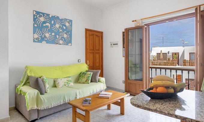 El Golfo Apartment | Apartment "Casita Isabella" in Fishing Village Close to Beach and National Park