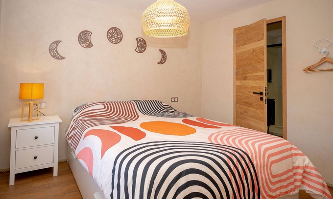 Grand Passieu Apartment | Apartment 'Kali-Milo' with Shared Garden and Wi-Fi
