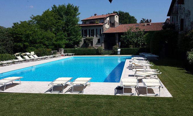 Calvagese della Riviera Apartment | Apartment in a charming ancient village.