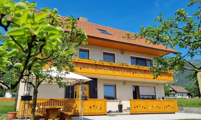 Begunje na Gorenjskem Apartment | Apartma Ana in Manca