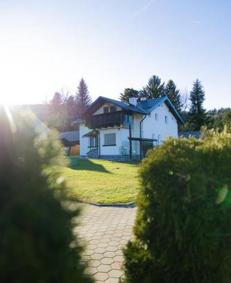 Pohorje House | Apartma Ella
