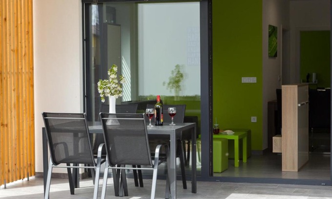Verzej Apartment | Apartma Mariposa Banovci