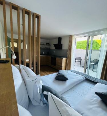 Zirovnica Apartment | Apartma Neja