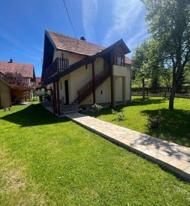 Kremna Apartment | Apartman Mira