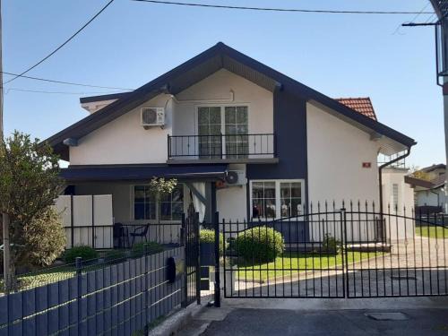 Hoce-Slivnica Apartment | Apartman Slivnica pri Mariboru