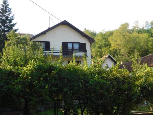 Mladenovac Apartment | Apartmani Ceca Blaznava