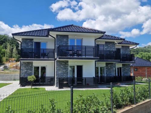 Bor Apartment | Apartmani Luna, Borsko jezero