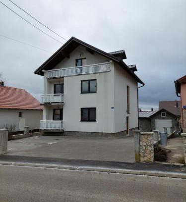 Kupres Apartment | Apartmani Marin