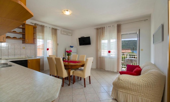 Poljica Apartment | Apartmani Paula