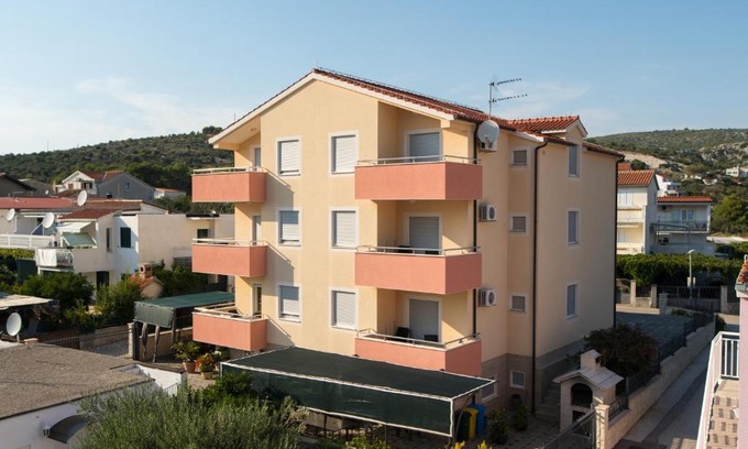Podglavica Apartment | Apartmani Sandra