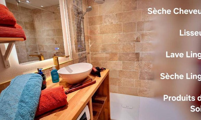 Montpon-Menesterol Apartment | Apartment ∙ 1 bedroom ∙ 2 guests