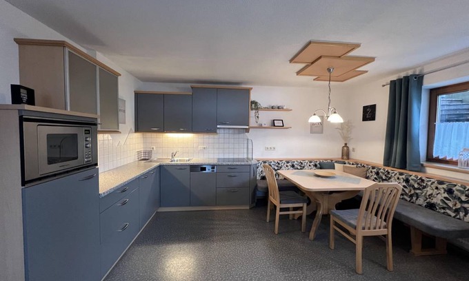 Stummerberg Apartment | Apartment ∙ 1 bedroom ∙ 4 guests