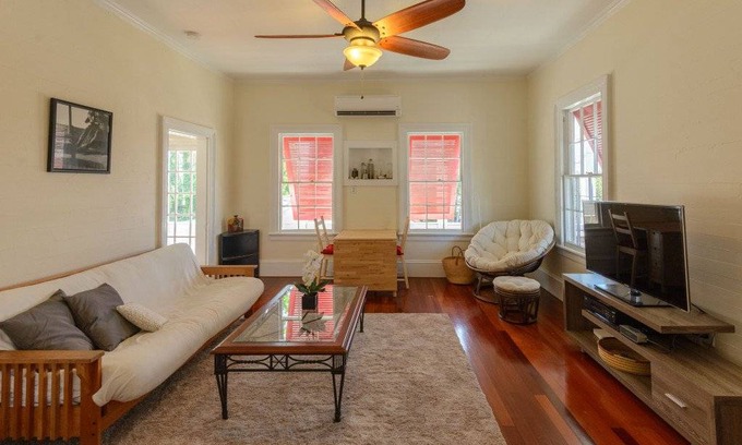 Historic Seaport Apartment | Apartment ∙ 1 bedroom ∙ 2 guests