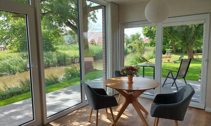 Luhe Apartment | Apartment 1 Lüheufer - Hus op'n Diek