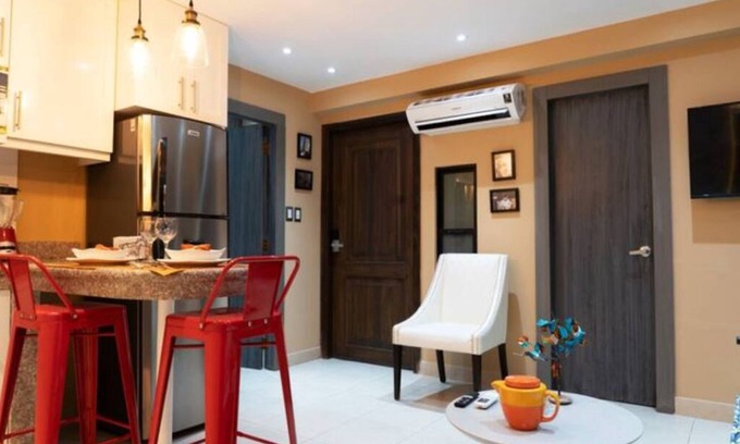 Urdesa Condo | Apartment 107 for rent in "Praga Apartments"