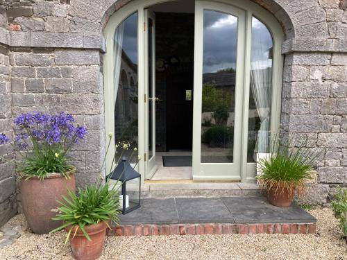 Tullyallen Apartment | Apartment ∙ 2 bedrooms ∙ 4 guests