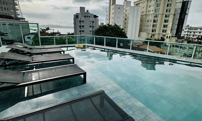 Centro Apartment | Apartment 2 suites with sea view in Itapema