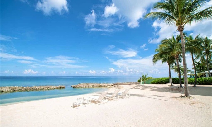 Old Man Bay Apartment | Apartment ∙ 3 bedrooms ∙ 6 guests