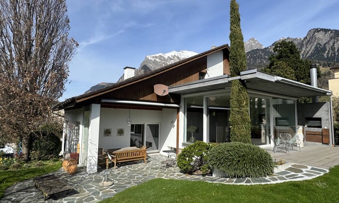 Maienfeld Apartment | Apartment ∙ 3 bedrooms ∙ 6 guests