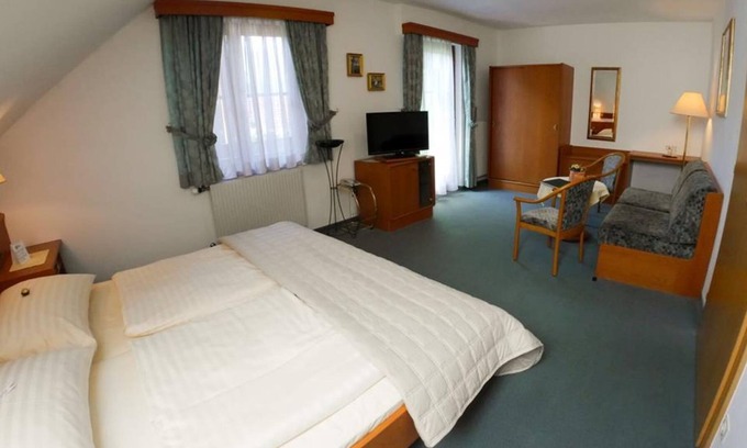 Bad Eisenkappel Cottage | Apartment 36 - Pension Besser